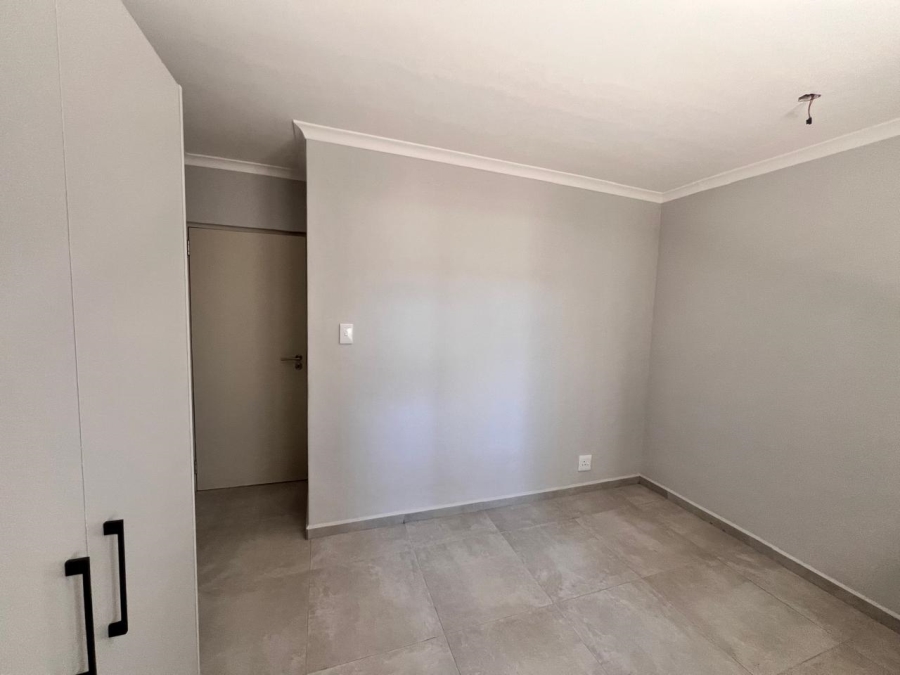 2 Bedroom Property for Sale in Parklands East Western Cape